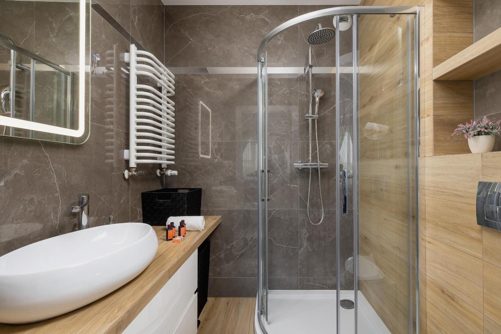 Cracow Pradnik Spacious & Family Apartment With 3 Bedroom By Renters Prestige คราคูฟ ภายนอก รูปภาพ