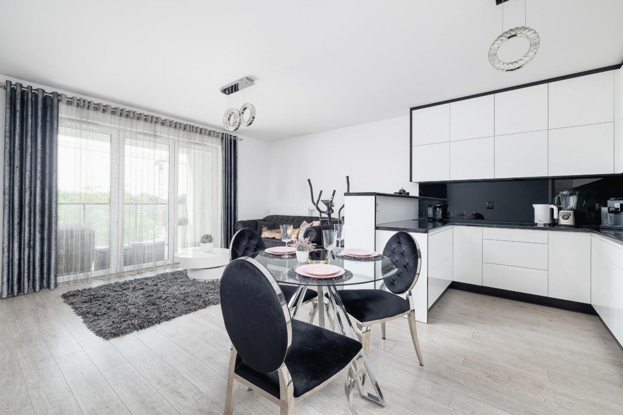 Cracow Pradnik Spacious & Family Apartment With 3 Bedroom By Renters Prestige คราคูฟ ภายนอก รูปภาพ