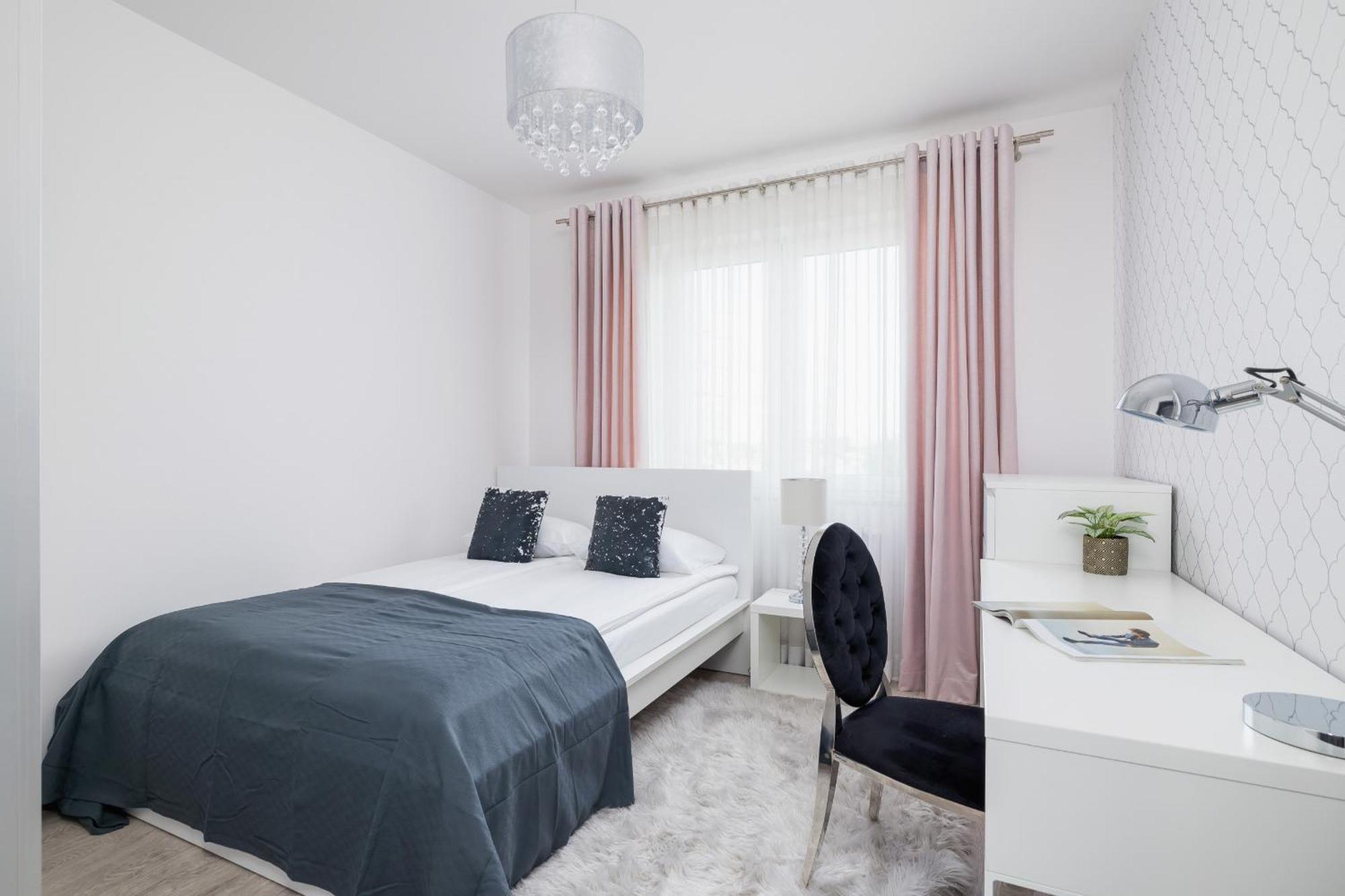 Cracow Pradnik Spacious & Family Apartment With 3 Bedroom By Renters Prestige คราคูฟ ภายนอก รูปภาพ